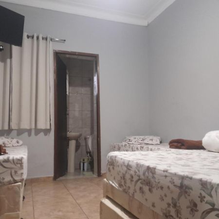 Pousada Vitoria Aparecida  Εξωτερικό φωτογραφία